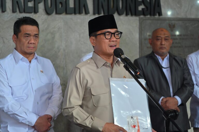 Mendes Yandri Pastikan Bakal Tindak Tegas Kades yang Selewengkan Dana Desa