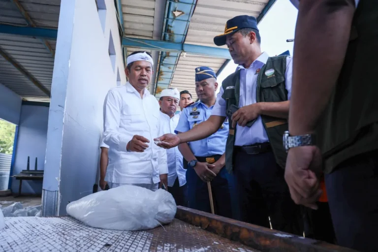 Antisipasi Curah Hujan Berlebih, BMKG Lakukan Operasi Modifikasi Cuaca di Jabar