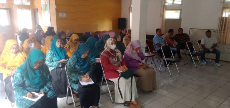 Ciptakan Keluarga Berkualitas, UPTD Dalduk Surade Gelar Lokakarya Mini Lintas Sektor