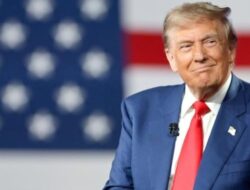 Trump Tunda Tarif Impor untuk 75 Negara, China Justru Dikenai 125 Persen