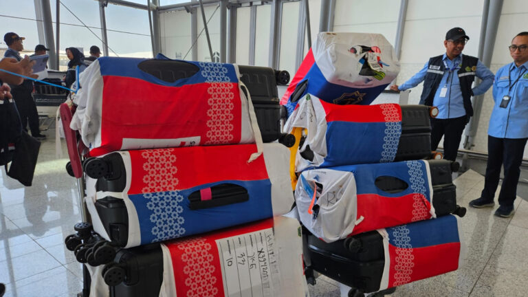 100 Slop Rokok Disita, PPIH Imbau Jemaah Haji Indonesia Patuhi Aturan Cukai Arab Saudi