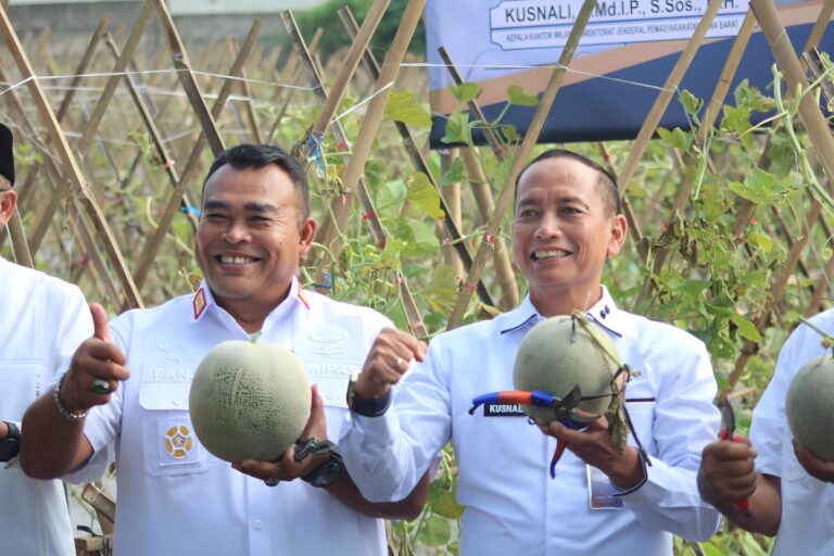 Panen Raya 20 Ton Melon di Lapas Warungkiara Sukabumi: Wujud Nyata Dukungan terhadap Ketahanan Pangan Nasional