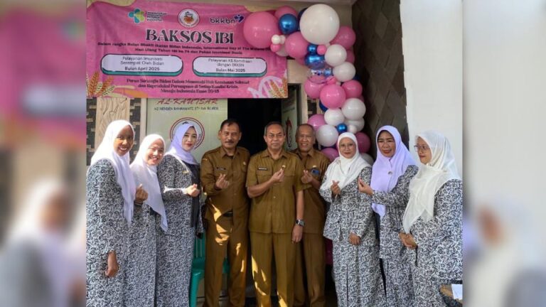 Peringati Hari Bidan Sedunia, IBI Sukabumi dan DPPKB Gelar Aksi Sosial dan Layanan Kesehatan