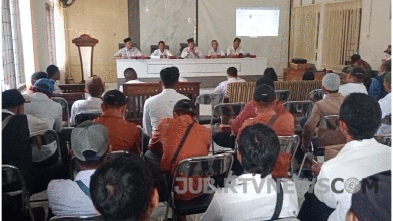 Kecamatan Jampangkulon Gelar Pembinaan Kadus, Dorong Pelayanan Publik Berbasis Digital