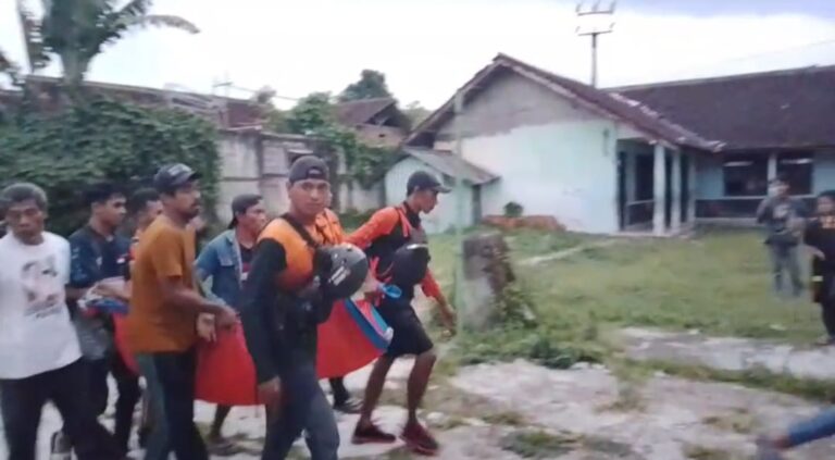 Remaja 13 Tahun yang Tenggelam di Sungai Cimandiri Sukabumi Ditemukan Meninggal Dunia