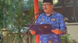Pimpin Upacara KORPRI, Bupati Asep Japar Soroti Etika dan Layanan Publik