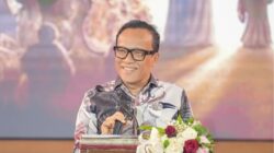 Job Fair Bekasi Membludak, Wamenaker: Ini Alarm Keras Bagi Pemerintah!