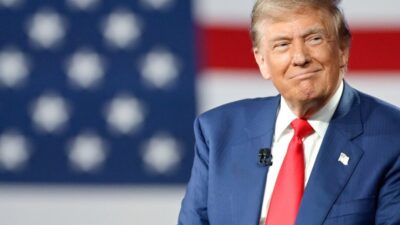 Trump Larang 12 Negara Masuk AS, China Sambut Imigran Lewat Skema Bebas Visa Transit