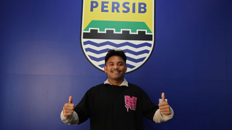 Saddil Ramdani Resmi Gabung Persib, Diikat Kontrak 3 Tahun
