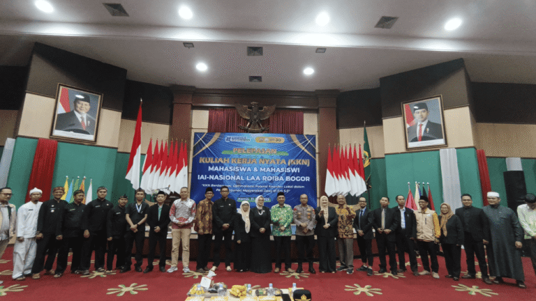 Institut Agama Islam Nasional Laa Roiba Bogor Lepas Mahasiswa KKN Nasional dan Internasional