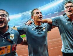 Gagal Juara AFF, Vanenburg Masih Dipercaya Tangani Timnas U-23 di Kualifikasi Asia