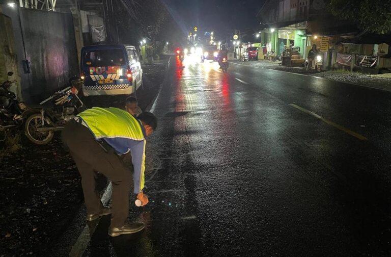 Kecelakaan Maut di Ongkrak Cibadak: Bocah 9 Tahun Tewas Tergilas Truk Tronton