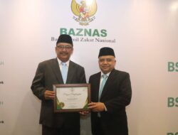 Baznas Award 2025: Bupati Sukabumi Terima Penghargaan Atas Komitmen Dukung Gerakan Zakat