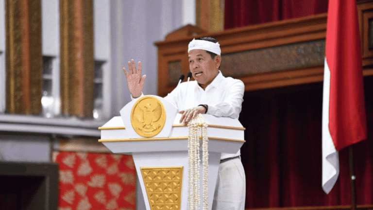 Jabar Cetak Sejarah Back to Back Juara FORNAS, KDM Umumkan Bonus untuk Peraih Medali