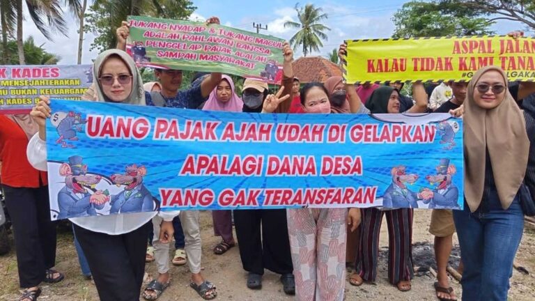 Warga Kadaleman Sukabumi Kecewa, Kades Tak Kunjung Hadir di Tengah Polemik PBB