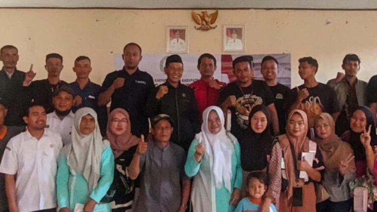 Dewan Jajah Serap Aspirasi Warga soal Insfrastruktur pada Reses di Cisolok Sukabumi