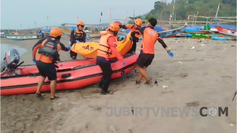 Video: Terseret Ombak di Pantai Kebon Kalapa Sukabumi, Wisatawan Jakarta Ditemukan Meninggal Dunia