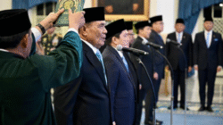 Prabowo Lantik 11 Pejabat Baru, Erick Thohir Jadi Menpora