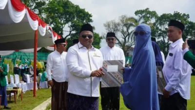 Ketua DPRD Sukabumi Ajak Santri Terus Berkontribusi bagi NKRI di Peringatan HSN 2025