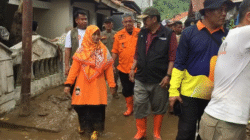 Bupati Asep Japar Tinjau Dampak Banjir Bandang Cisolok, Pemkab Siapkan Penanganan Cepat