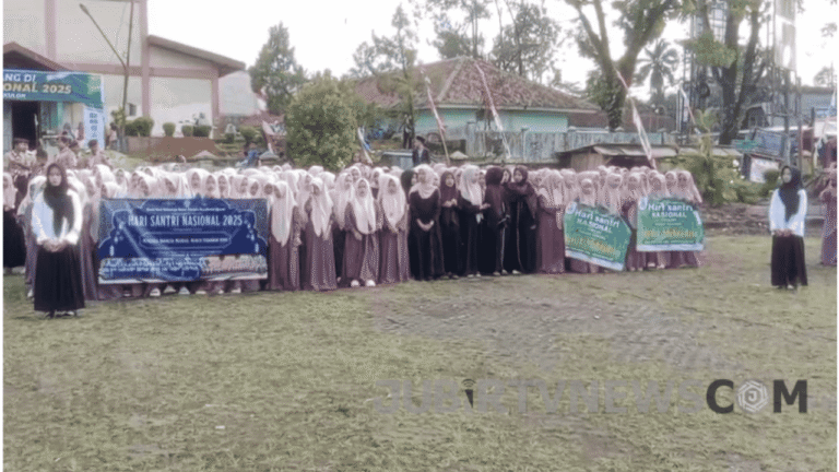 Video: Ribuan Santri Meriahkan Peringatan HSN 2025 di Alun-Alun Jampangkulon Sukabumi