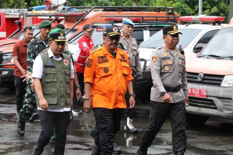 Tingkatkan Kesiapsiagaan, Bupati Sukabumi Hadiri Apel Tanggap Darurat Bencana