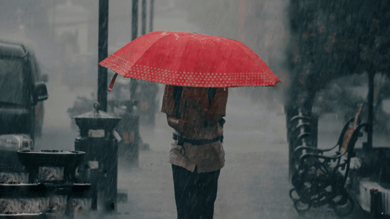 BMKG Terbitkan Peringatan Dini Cuaca Ekstrem, Masyarakat Diminta Siaga Selama Sepekan