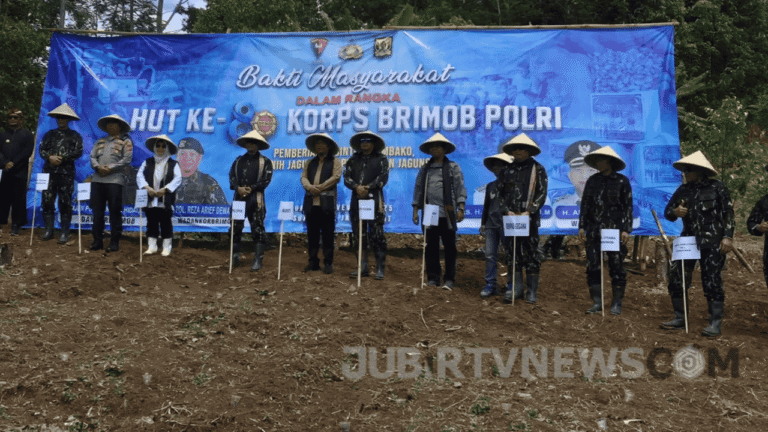 Video: HUT ke-80, Korps Brimob Polri Bersama Pemkab Sukabumi Tanam Jagung dan Bagikan Alsintan untuk Petani