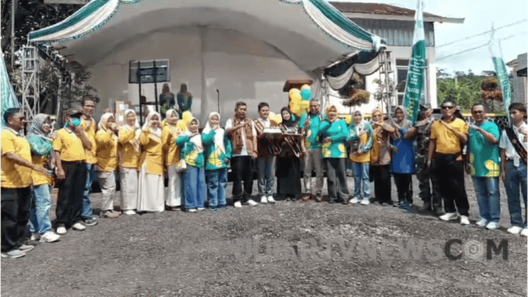 Video: Peringatan HKN ke-61 di Kalibunder Sukabumi, Ratusan Warga Ikuti Deteksi Dini Diabetes