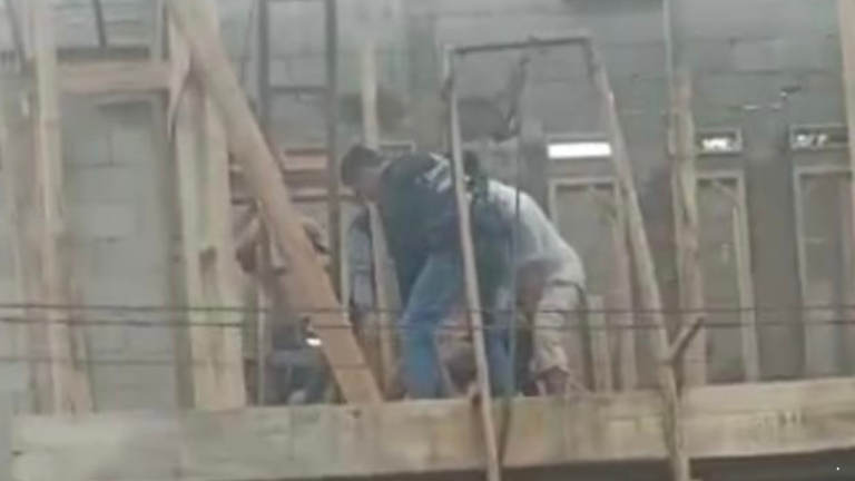 Dua Kuli Bangunan di Gunungguruh Sukabumi Tersengat Listrik, Alami Luka Bakar Serius