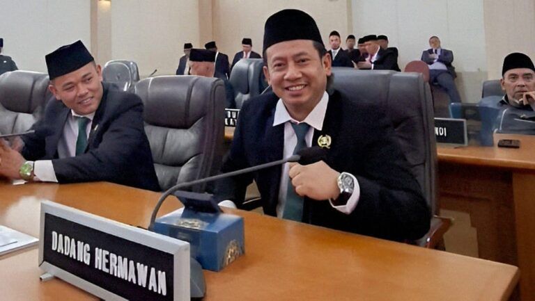 Dadang Hermawan: Pelantikan PPPK Paruh Waktu Sebagai Penghargaan Bagi Tenaga Honorer di Sukabumi