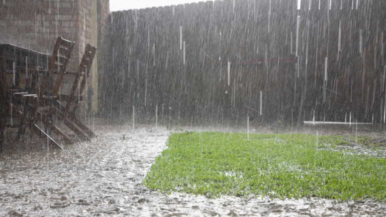 Prakiraan Cuaca Jabar 11 Desember 2025, Hujan Diprediksi Mengguyur Sejumlah Daerah