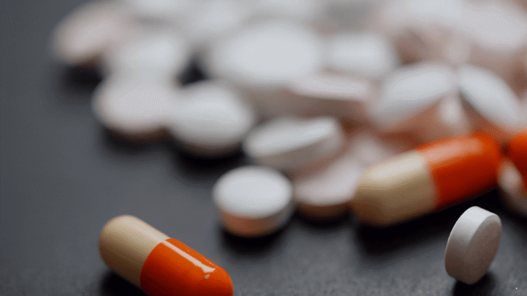 Hendak Antar Paket Ekstasi dan Ganja, Kurir Narkoba Dibekuk Polisi di Sukabumi