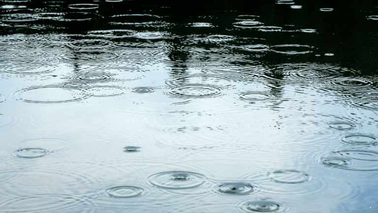 Prakiraan Cuaca Jabar 4 Desember 2025, Beberapa Wilayah Berpotensi Diguyur Hujan