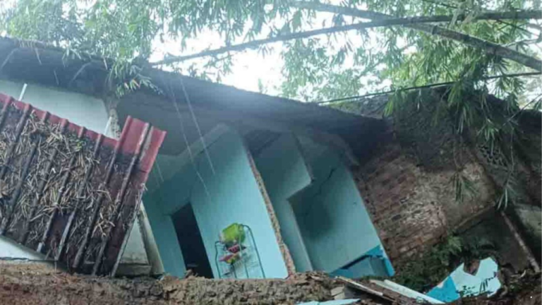 Cuaca Ekstrem Landa Sukabumi, 6 Kecamatan Terkena Bencana dalam Sehari