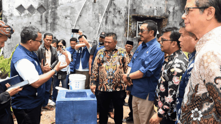 Inovasi Energi Terbarukan Hadir di Sukabumi, Bupati Asep Japar Resmikan Reaktor Biogas dan Solar Dryer House di Simpenan