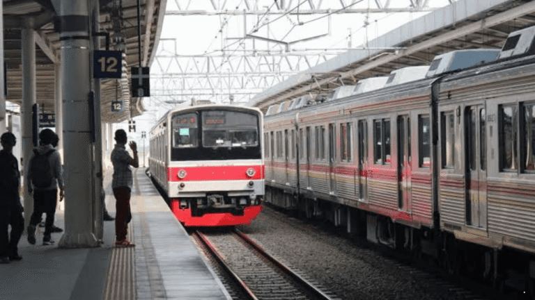 Tahun 2026, KRL Commuter Line Jakarta Direncanakan Beroperasi Sampai Sukabumi