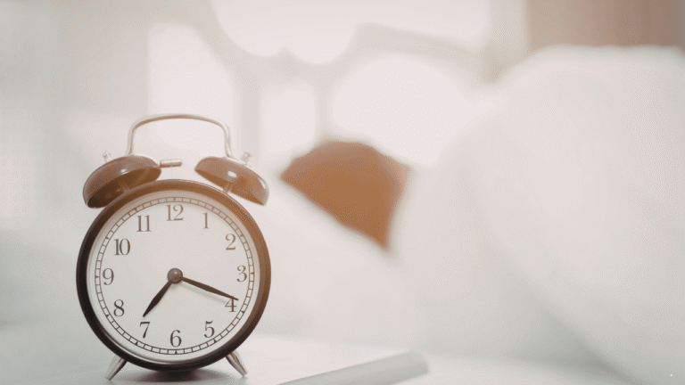 Sering Kelewatan Sahur? Ini Tips Agar Bisa Bangun Lebih Awal di Bulan Ramadan