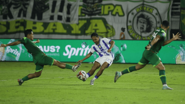 Persib Incar Kemenangan atas Persik Demi Amankan Puncak Klasemen Super League 2025/26