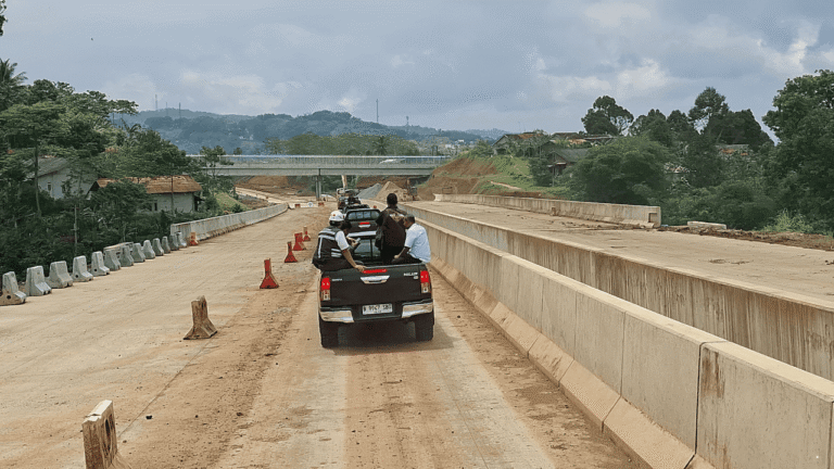 Kapolda Jabar Tinjau Tol Bocimi Seksi 3, Jalur Fungsional Ditargetkan Pangkas 7 Titik Macet Saat Lebaran
