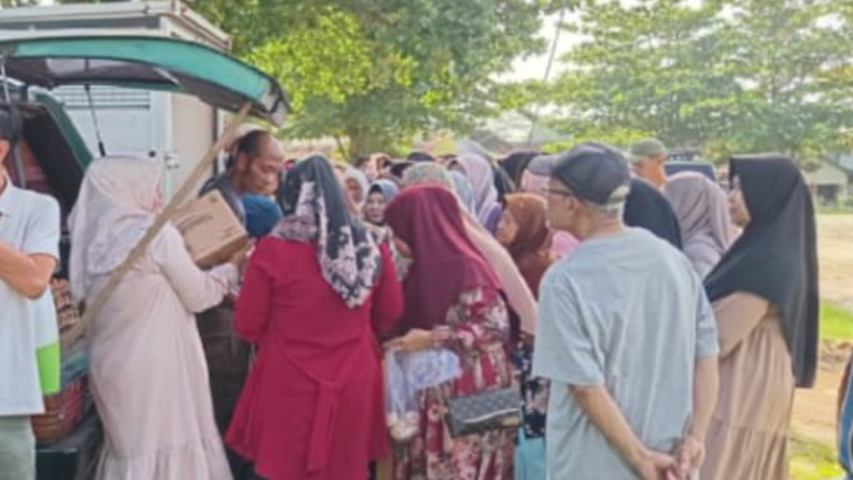 Antusias Warga Tinggi, Bazar Ramadan di Surade Dipadati Pembeli