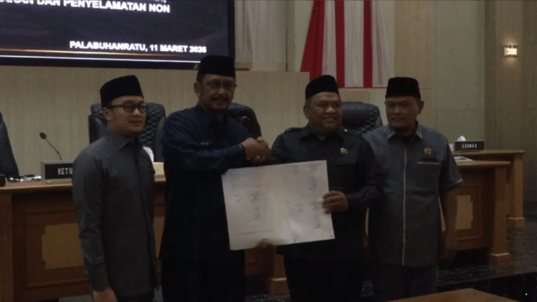 DPRD dan Pemkab Sukabumi Sepakati Dua Raperda Jadi Perda, Atur Jasa Lingkungan dan Penanggulangan Kebakaran