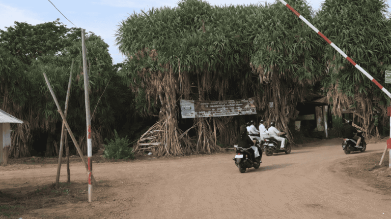 Dugaan Pungli di Pantai Taman Pandan Sukabumi, Pengunjung Diminta Bayar Tanpa Karcis