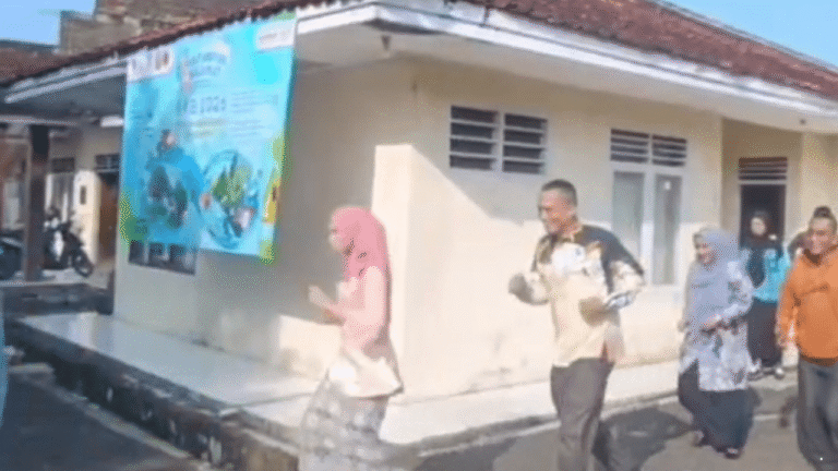 Simulasi Gempa di Kantor Kecamatan Surade Tingkatkan Kesiapsiagaan Aparatur