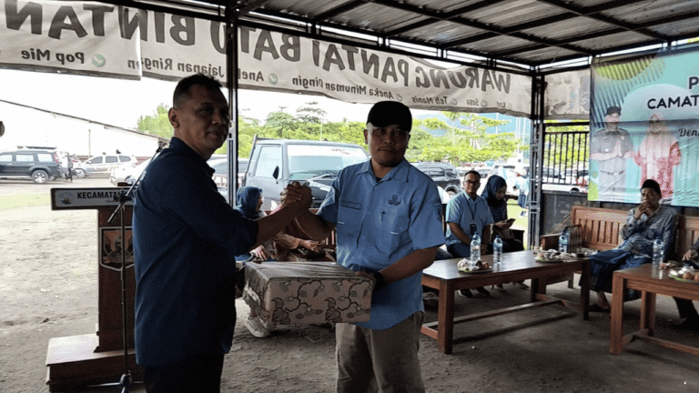 Sertijab Camat Palabuhanratu, Deni Yudono Serahkan Tongkat Estafet ke Sutopo