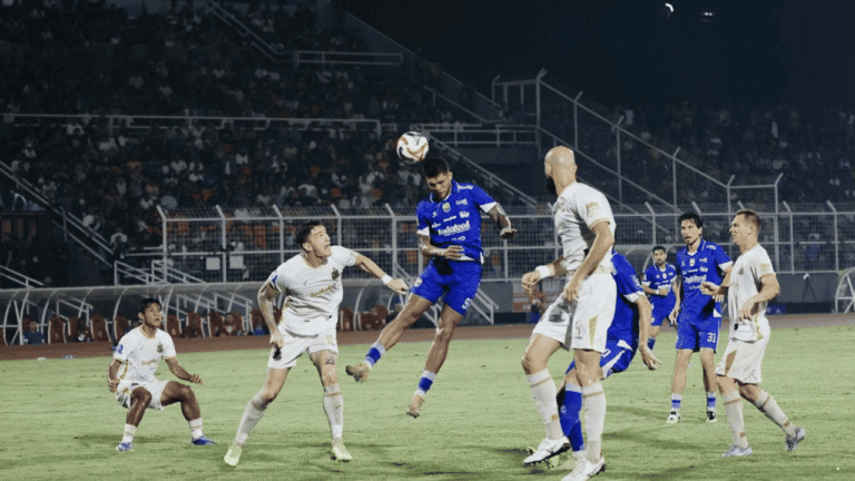 Sempat Tertinggal, Persib Bangkit dan Tumbangkan Bhayangkara FC 4-2