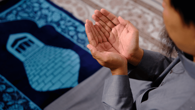 Bulan Dzulhijjah Penuh Keutamaan, Ini Amalan yang Dianjurkan untuk Umat Muslim