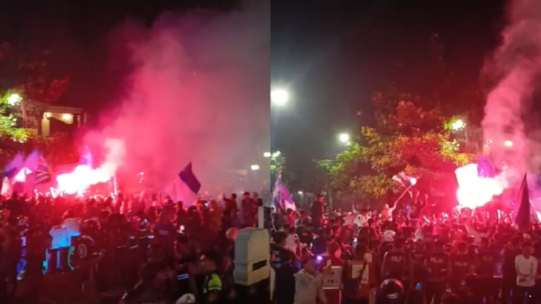 Ribuan Bobotoh Konvoi di Kota Sukabumi Rayakan Persib Juara