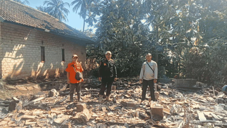 Kebakaran Hanguskan Sanggar Seni Kuda Lumping di Ciracap Sukabumi, Gamelan dan Puluhan Kostum Musnah
