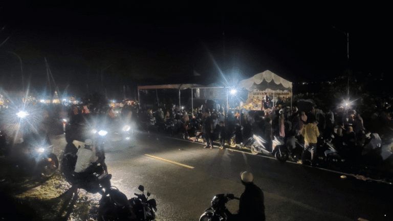 Hujan Tak Surutkan Antusiasme, Ribuan Warga Hadiri Pawai Tahun Baru Islam 1448 H di Cisolok Sukabumi